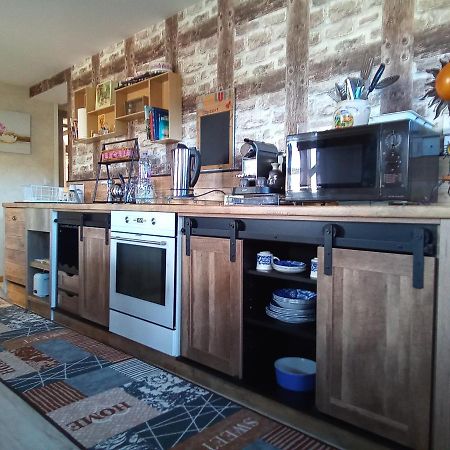 Logement De Charme Coinches Esterno foto