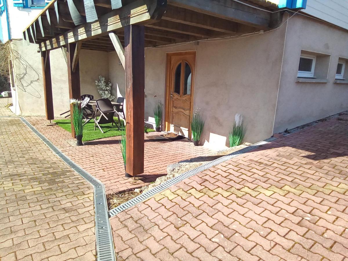 Logement De Charme Coinches Esterno foto